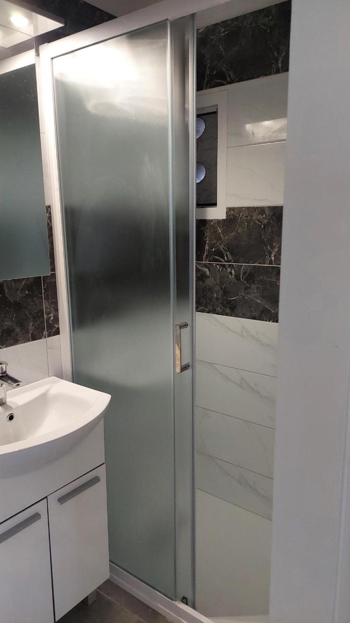 Room With Private Toilet And Terrace In City Center In Shared Apartment Split Exterior foto